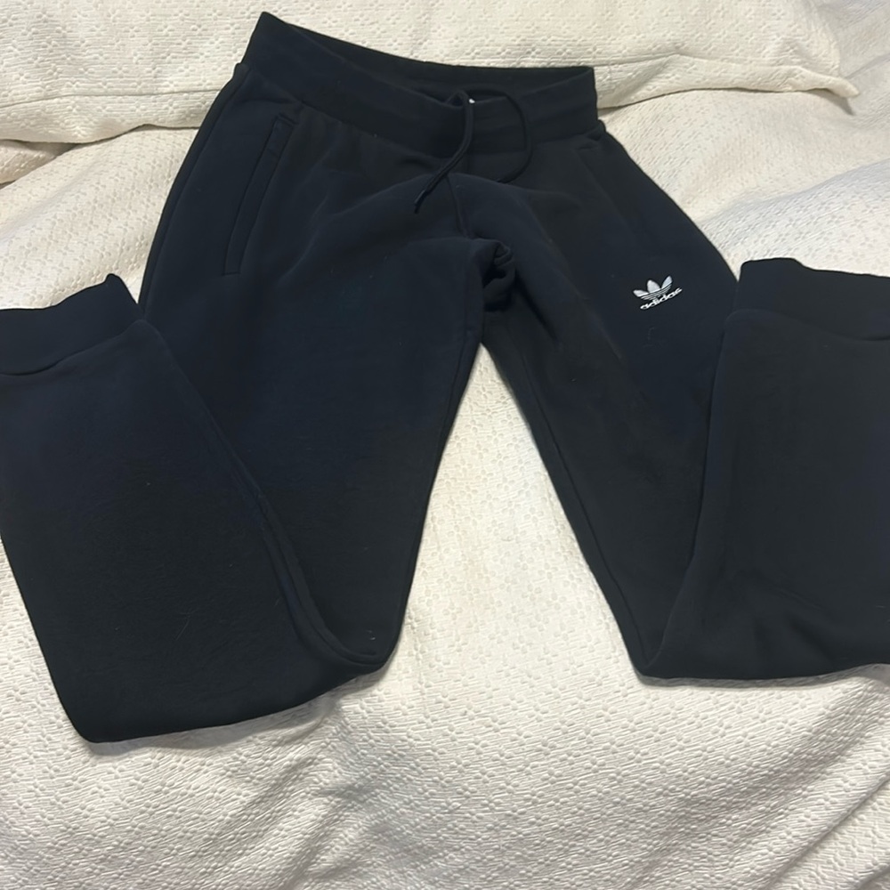 Men’s small Adidas sweatpants